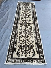 3’1″x9’8″ Ft Vintage Baluchi Hand Knotted Wool Geometric Runner Rug