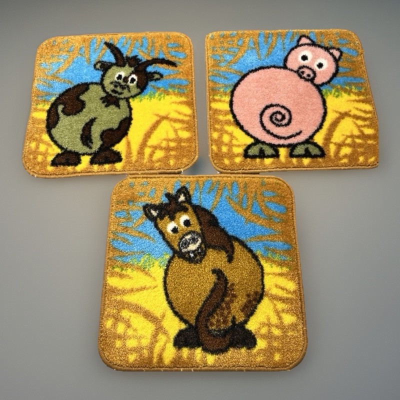 Vintage Retro Cartoon Animal Rugs Set of 7 Fox Duck Pig Bunny Horse Cow Chicken gallery