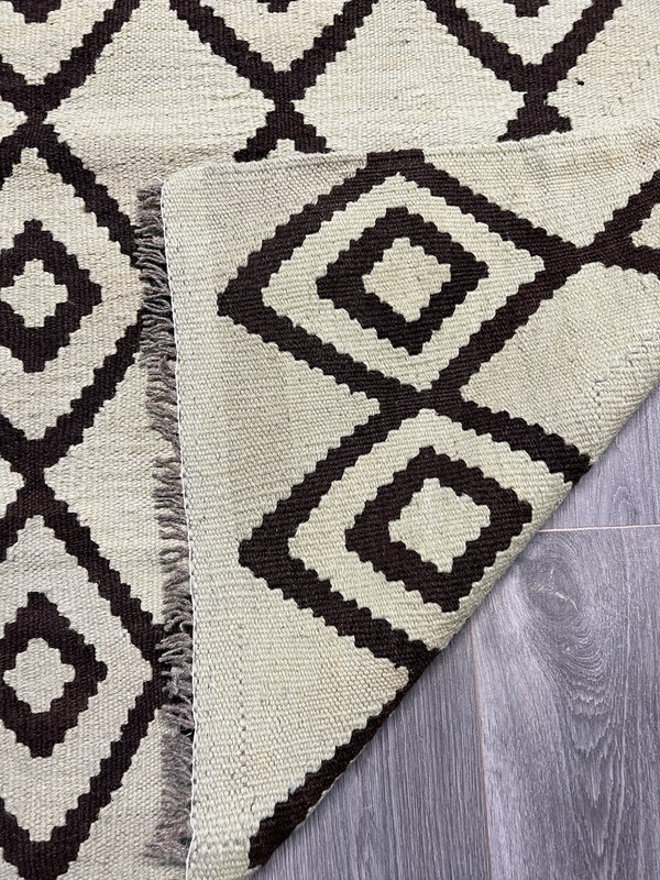 Vintage Kilim Traditional Hand Made Oriental Wool Kilim 7ft10inx5ft 242cmx181cm gallery