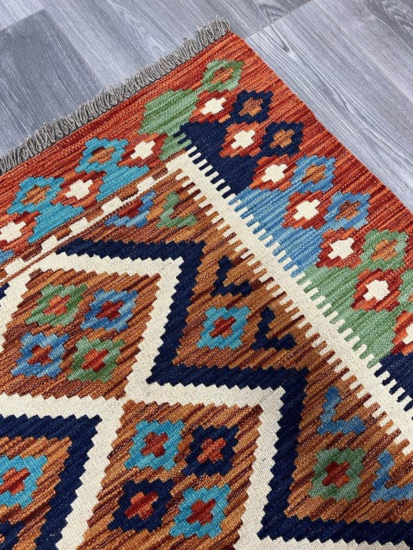 Vintage Kilim Traditional Hand Made Oriental Wool Kilim 5ftx3.2ft 147cmx99cm gallery
