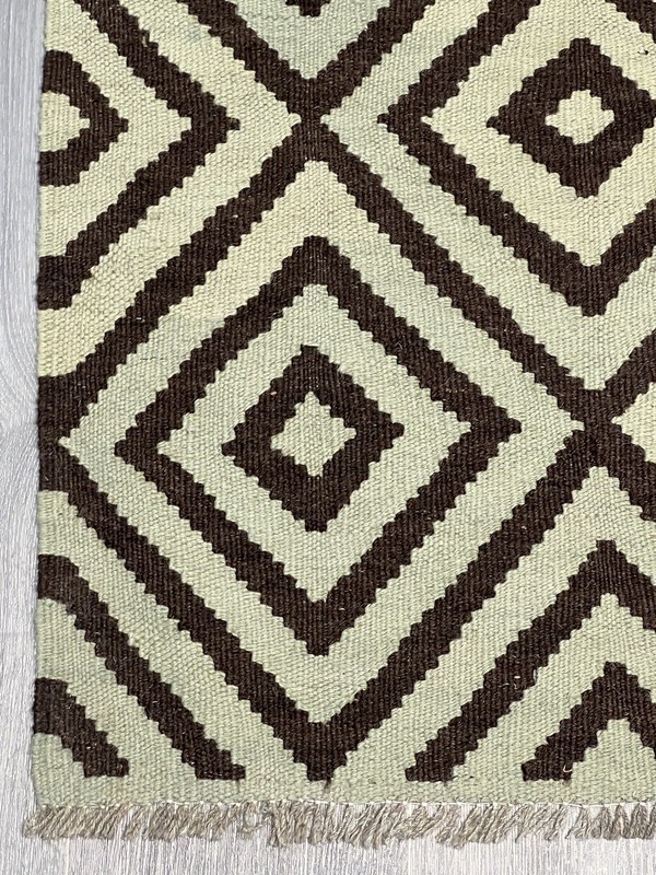 Vintage Kilim Traditional Hand Made Oriental Wool Kilim 5ftx3.2ft 150cmx101cm gallery