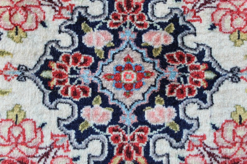 Fine Vintage Hand Made Traditional Oriental Wool White Red Small Rug 90x68cm gallery