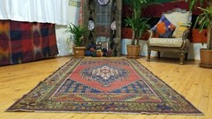 Primitive Vintage 1940-1950s Natural Dye Wool Pile Rug 4’3”x 6’9”