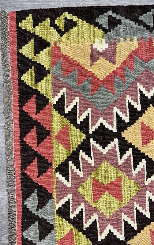 Vintage Kilim Traditional Hand Made Oriental Wool Kilim 5ftx3.2ft 145cmx99cm gallery