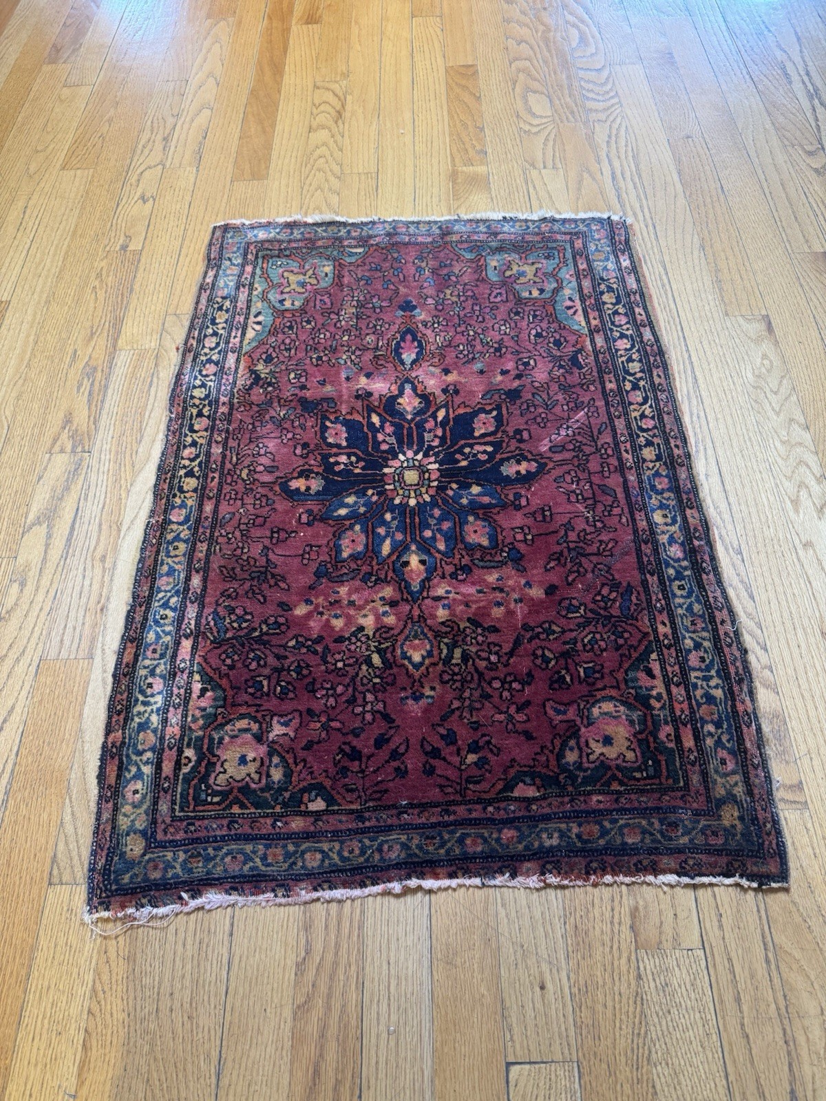Unbelievable Antique Sarouk Rug C. 1920 Rare Design And Very Fine Weave 3’x2’ gallery