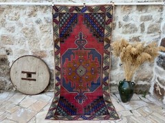 Hand-Woven Area Carpet 4×9 Red Wool Traditional Rug Turkish Medium Size Carpet