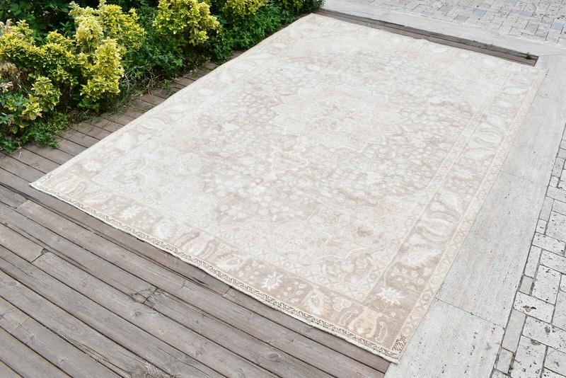 Turkish Oushak Rug 204x280cm Vintage Faded Color Medallion Floral Design 6x9 gallery