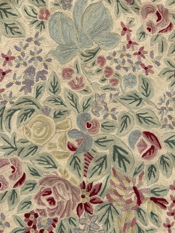 Vintage Handmade Kashmir French Floral Wool Chain Stitch Rug 90x59 cm gallery