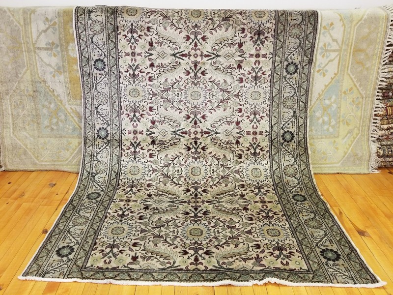 Exquisite Vintage 1939-1950's Natural Dye Wool Pile Bunyan Rug 4’9”x6’1” gallery