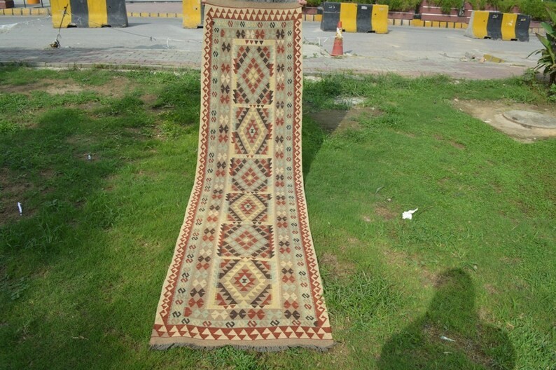 310 X 80 CM Stunning Turkish Flat Fine Weave Natural Vegetable Dye Kilim Runner gallery